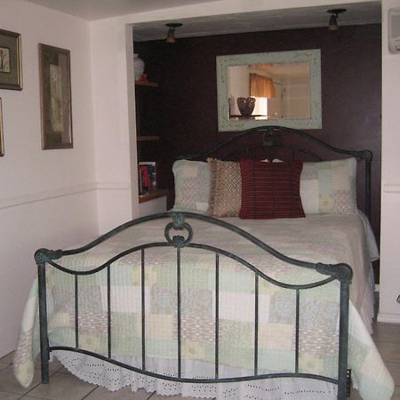 Mon Ami Bed And Breakfast 투산 외부 사진